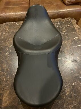 Harley Davidson Black Motorcycle Seat -  Solo Saddle Seat RDW 92/61/0067